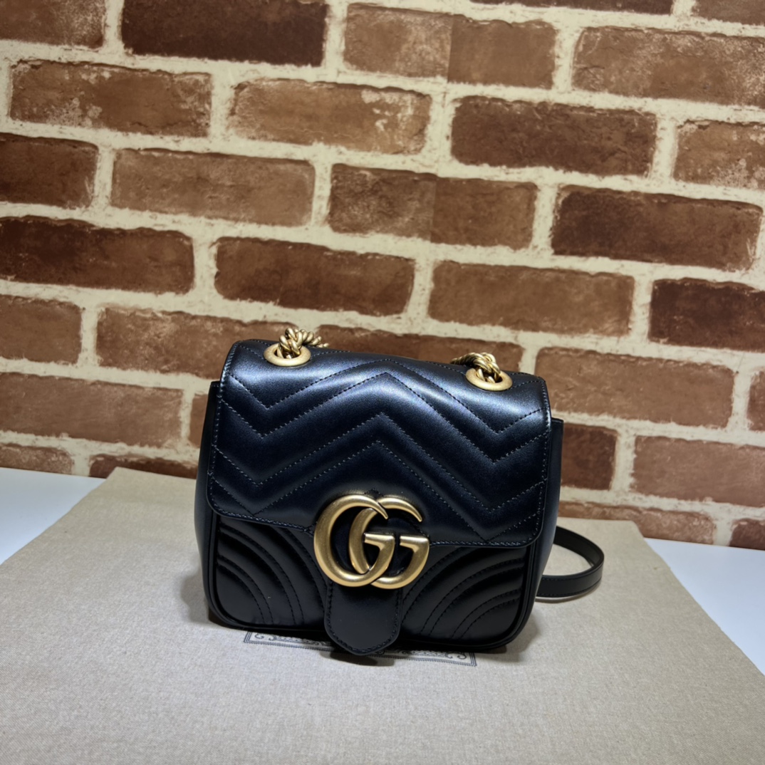 GG Marmont mini shoulder bag Black 739682 - 18x15x8cm