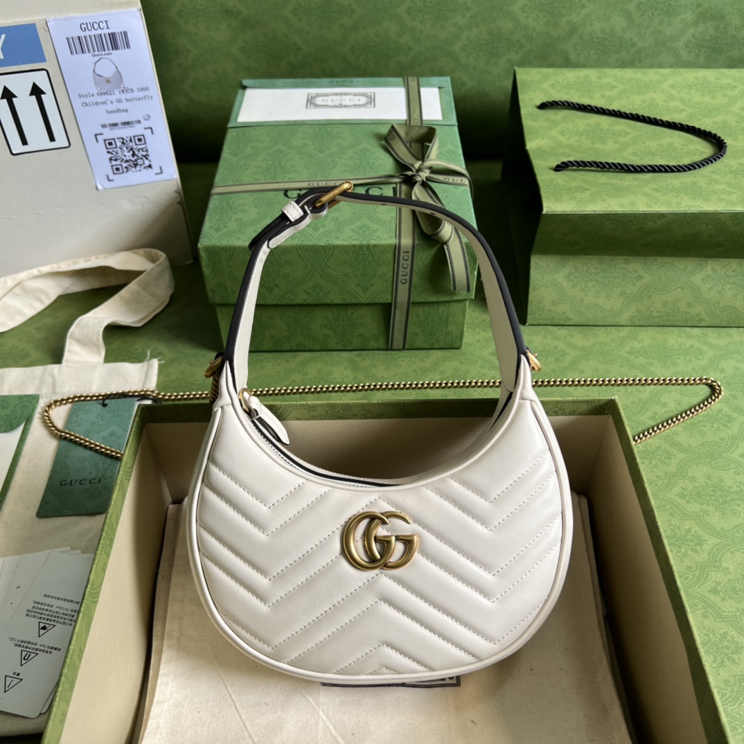 GG Marmont half-moon-shaped mini bag  White 699514  – 21.5 x 11 x 5cm