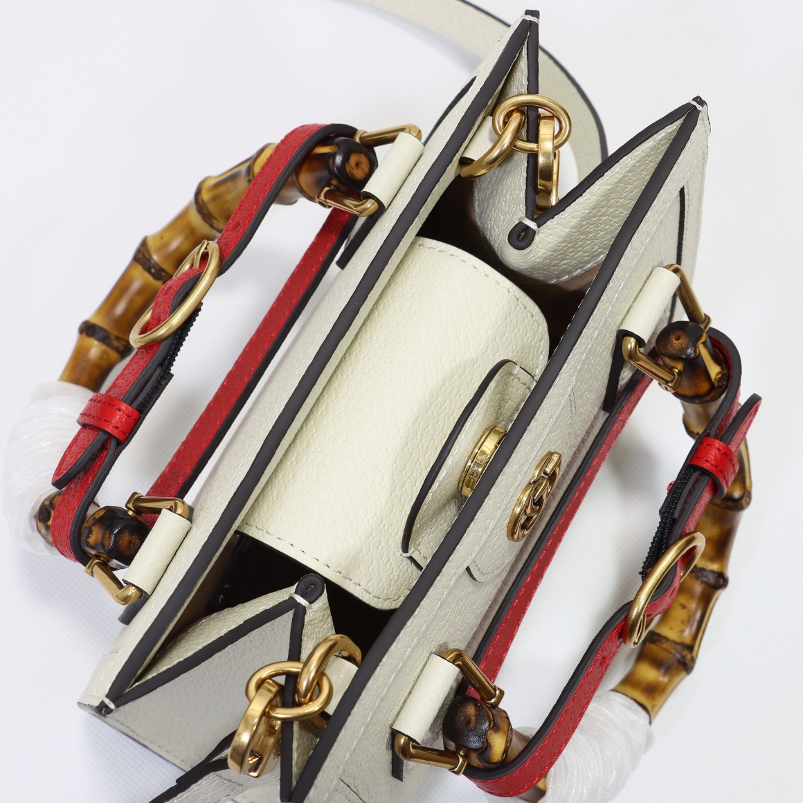 Gvc*1 diana mini tote bag white‎ 702732  - 20 x 16 x 10cm