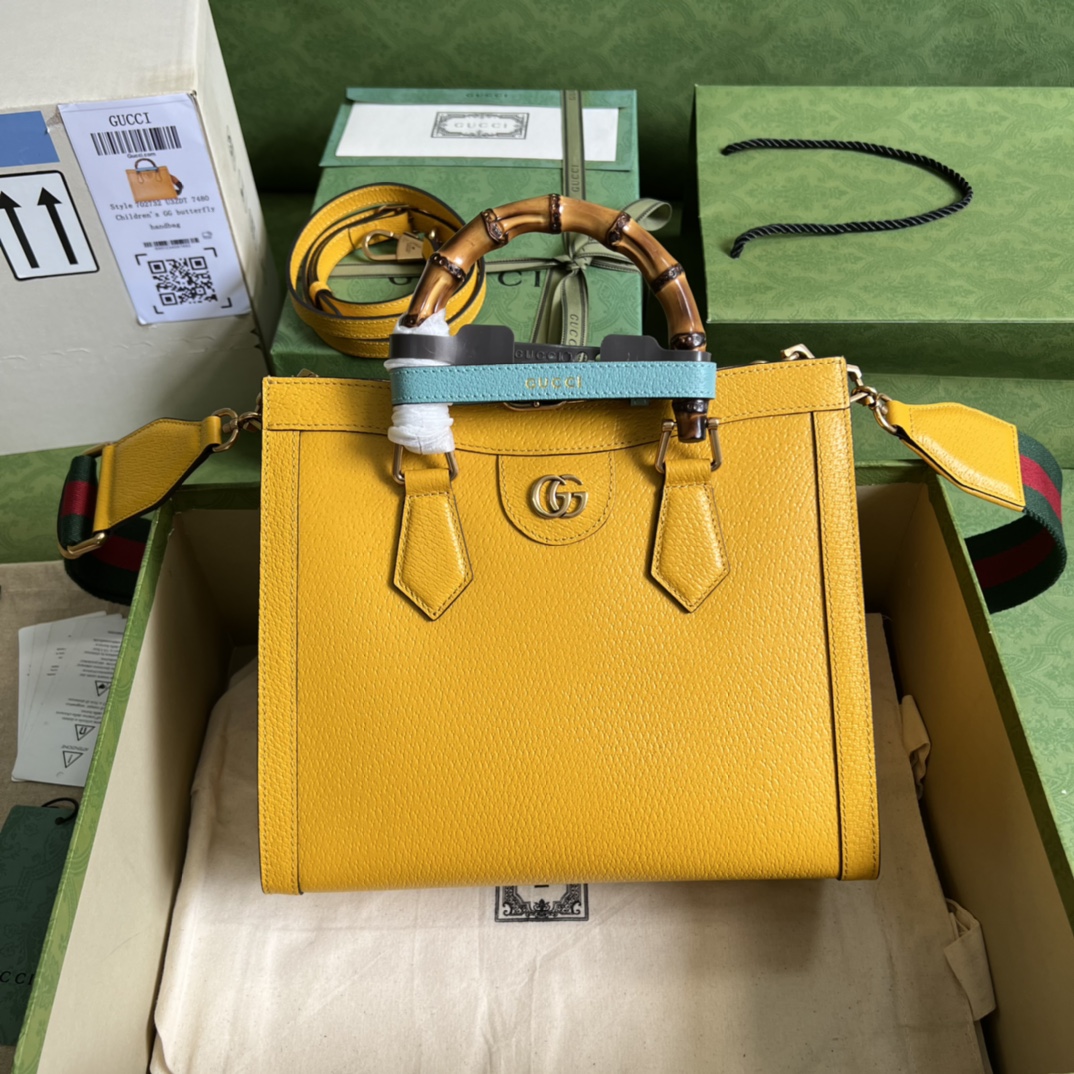Gvc*1 diana small tote bag yellow 702721  - 27 x 24 x 11cm