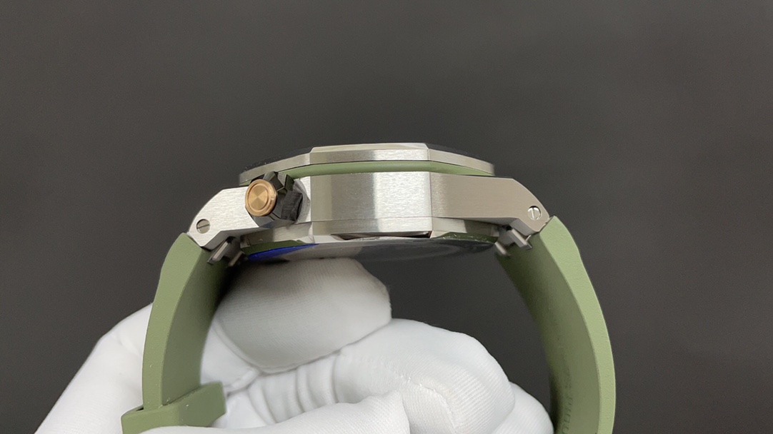 audemars P1g*et 15510 rose  15720 green  42mm