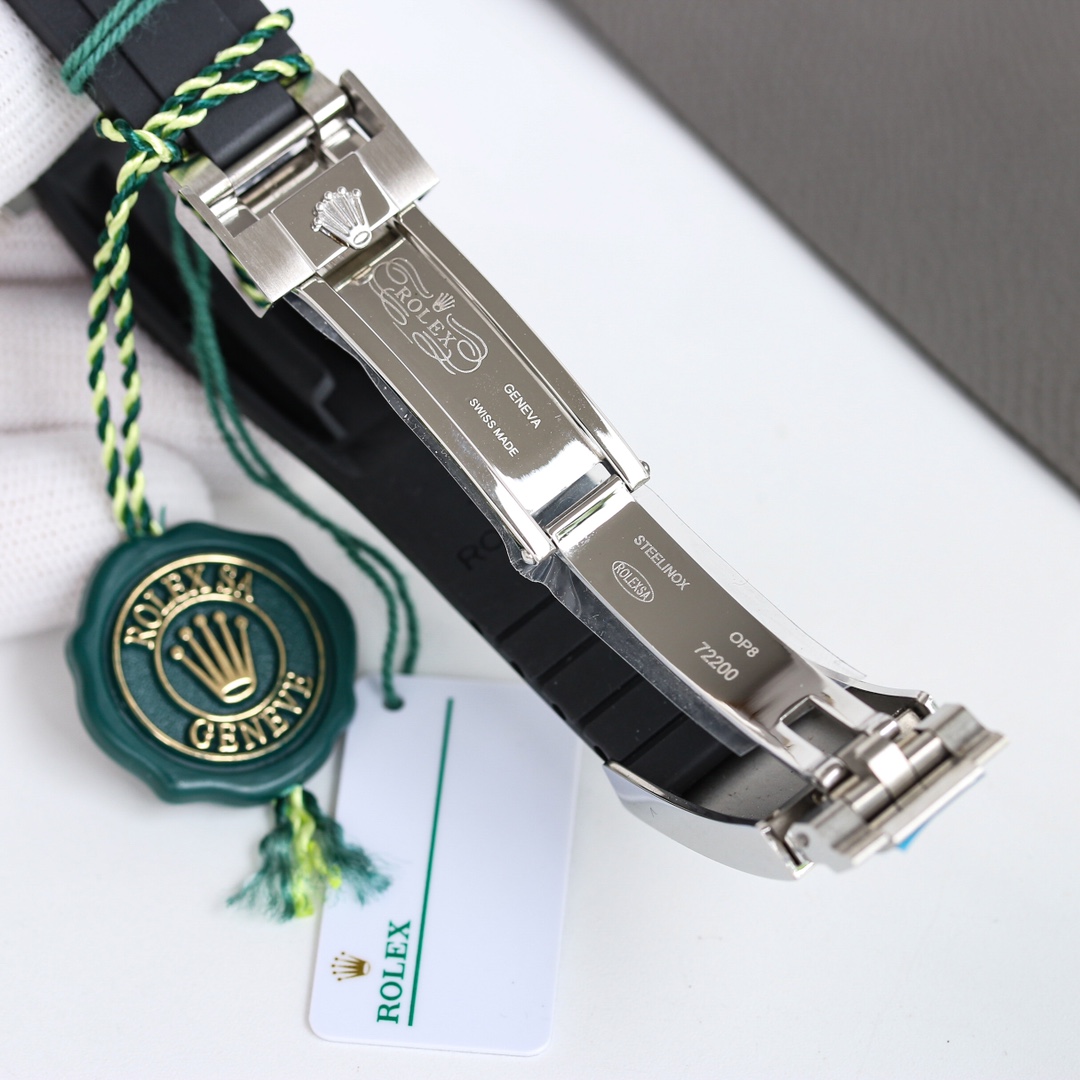 R01ex oyster perpetual submariner