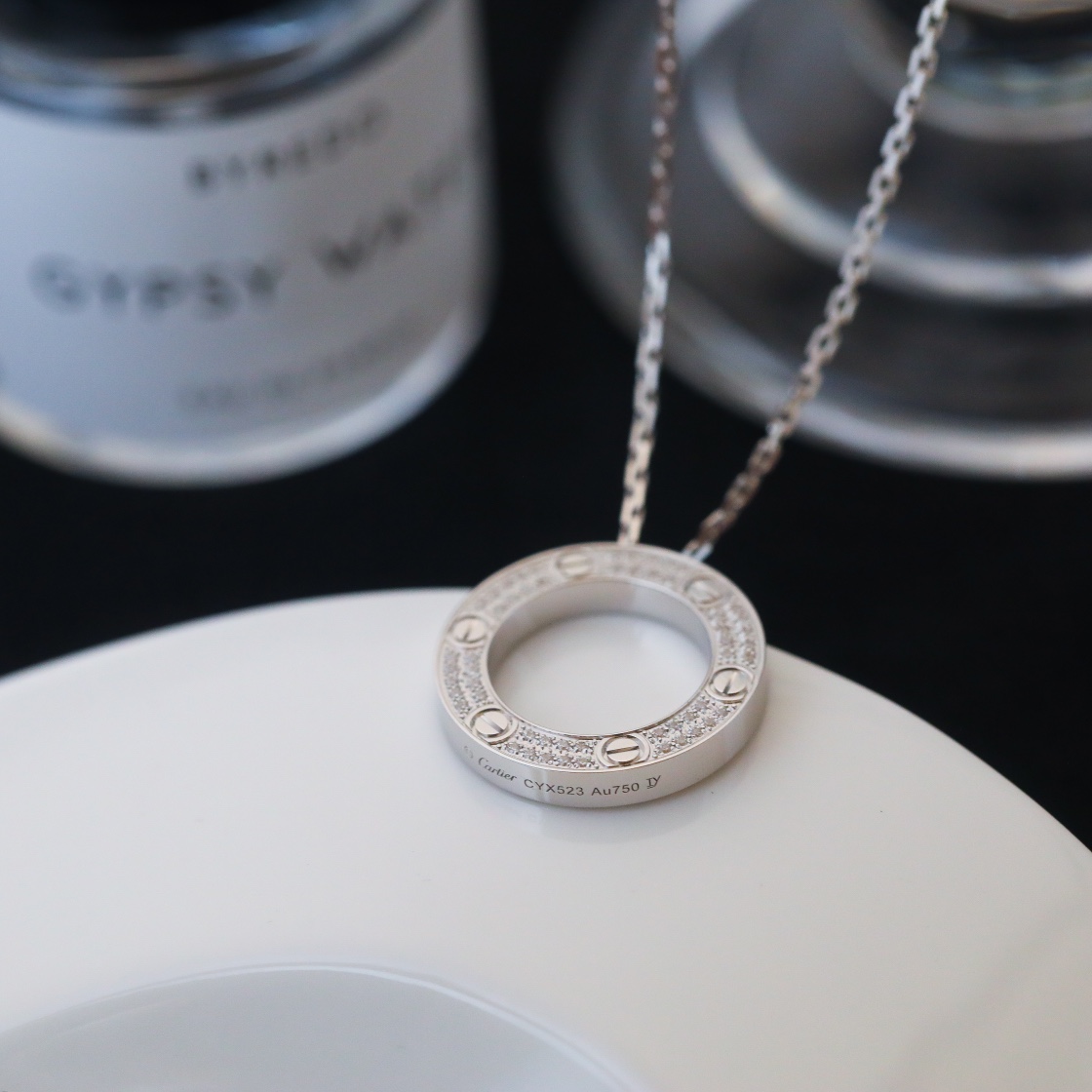 Ca*t1er love necklace