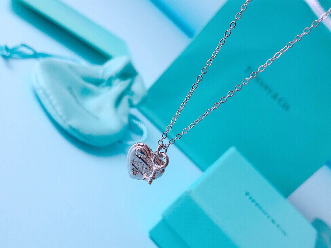 T*f*ny 001 necklace silver