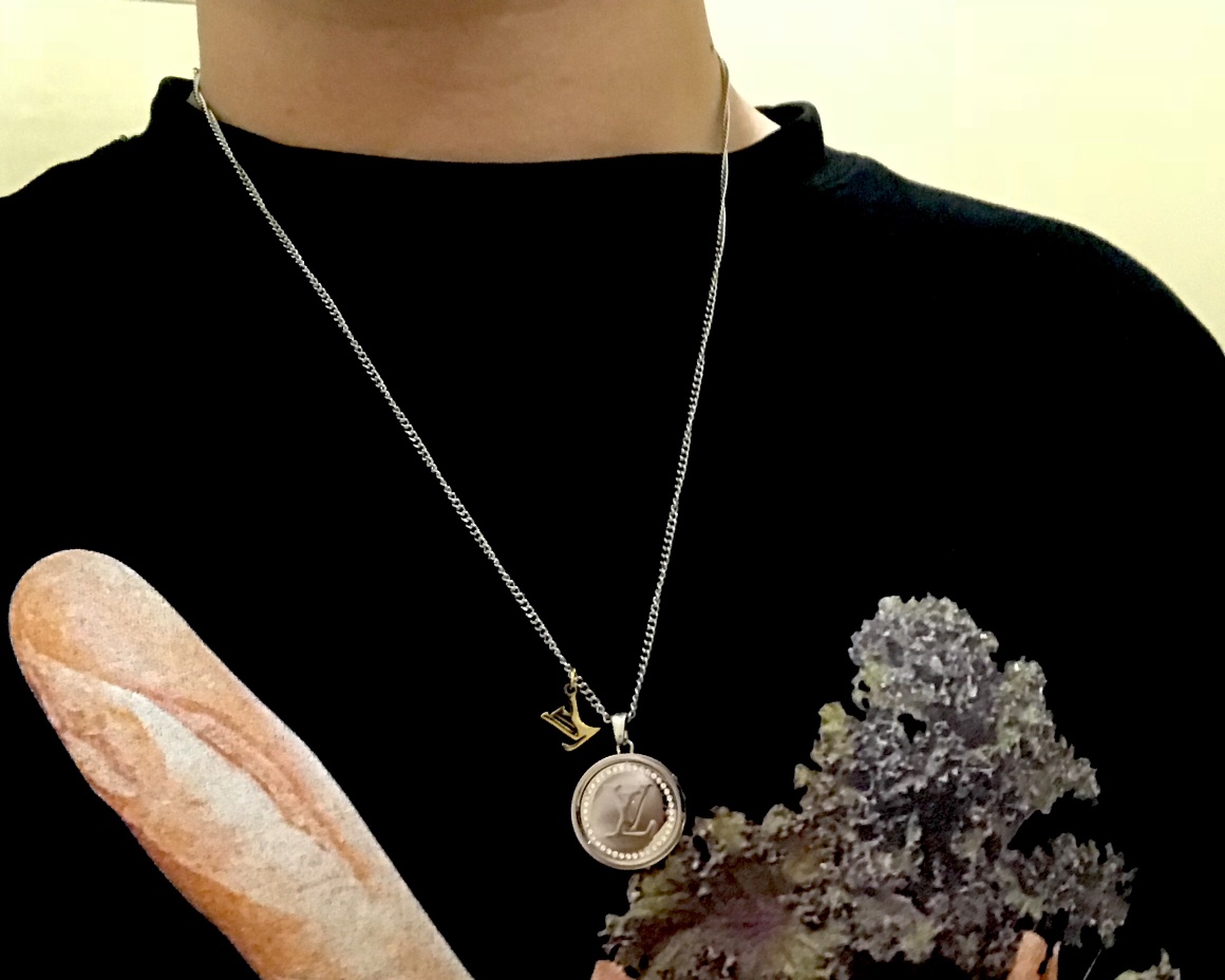 lv l0vis Vvtt0n necklace 002