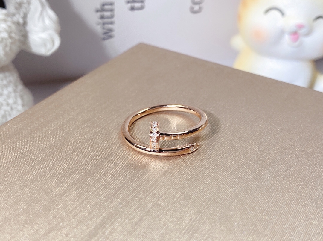 Ca*t1er necklace bracelet ring 3 set