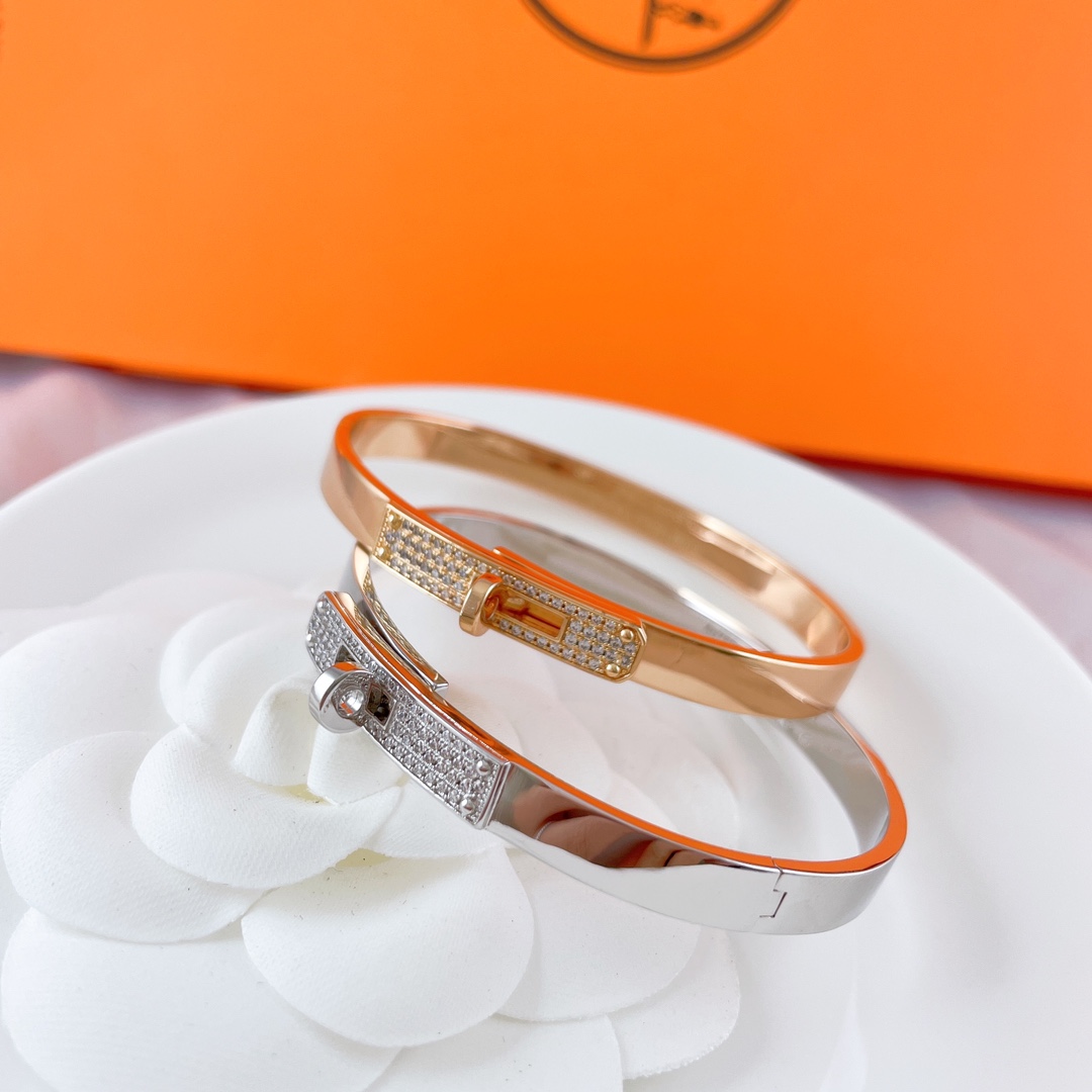 h**me5 D1am0nd bracelet 01 golden one only