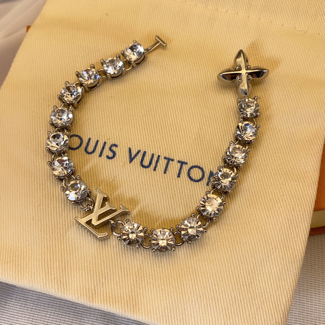LV  bracelet CRYSTALS 18cm21cm