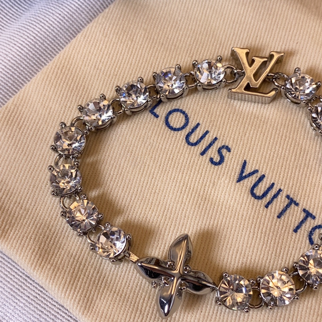 LV  bracelet CRYSTALS 18cm21cm