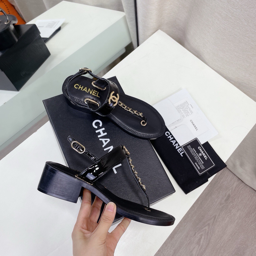 Ch**el sandals black
