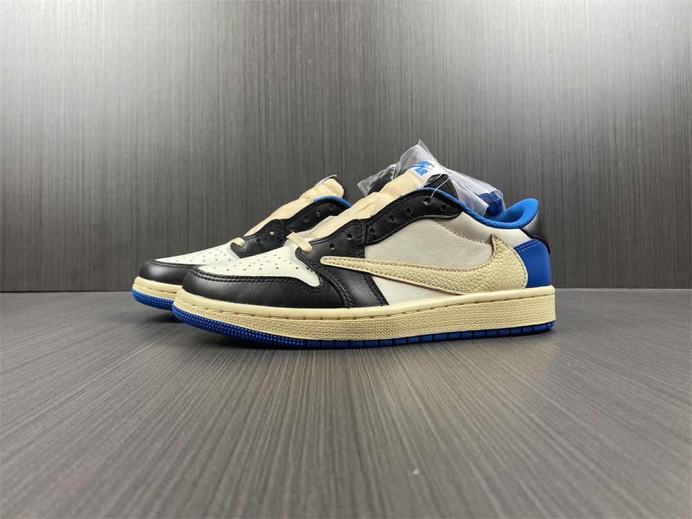 Travis Scott x Fragment x Air Jordan 1 Low OG  DM7866-140