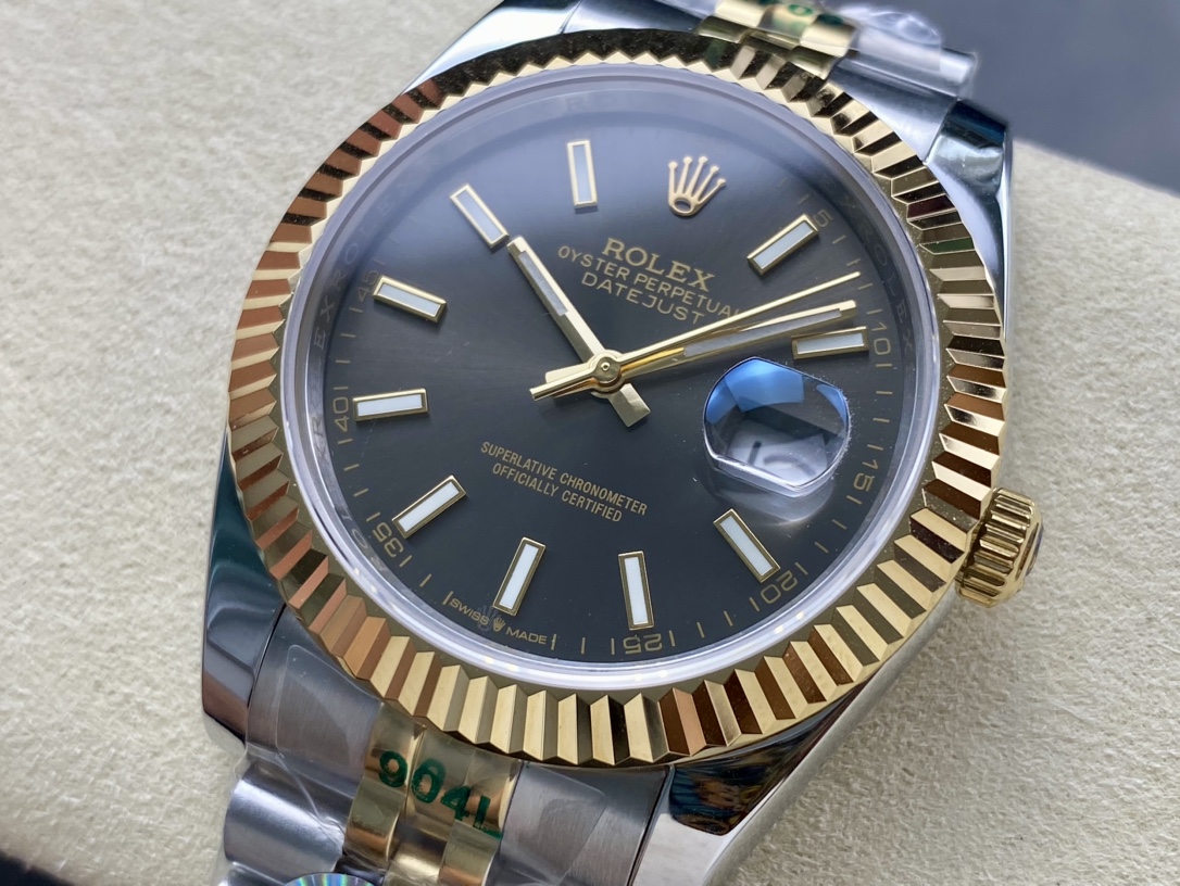 R01ex single date date 41mm 2